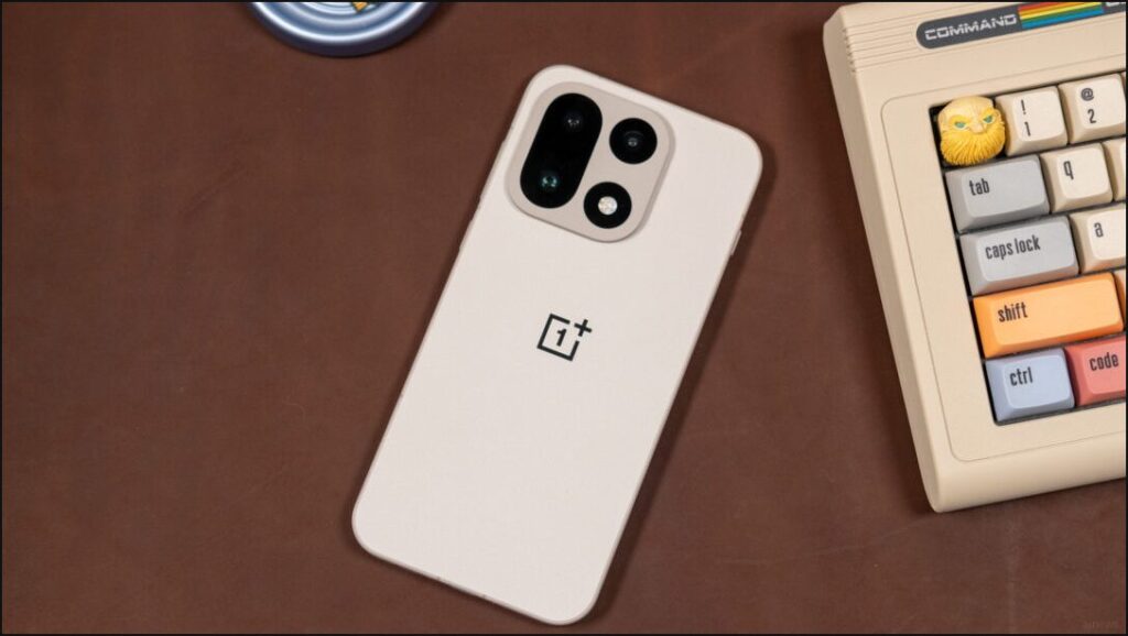 OnePlus 15 получил одобрение FCC и доступен для предзаказа